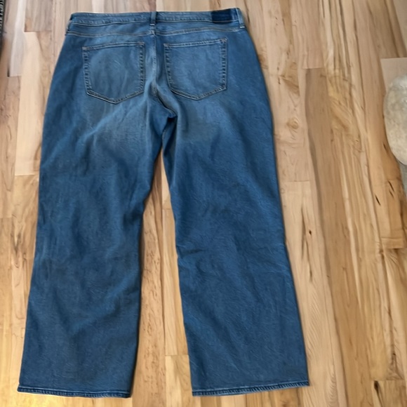 🆕 Hollister High Rise Vintage Baggy Jeans - NWT - Picture 6 of 12